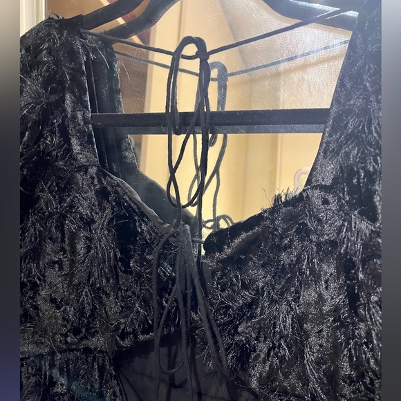 BOGO: Feather little black dress (high quality) - Picture 4 of 7